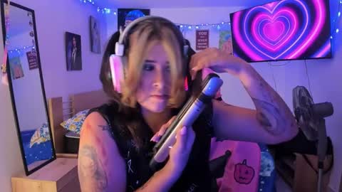Snapshot of stephany_uwu chatting on January 2025 01:21:02 AM Stephany independient model online show from January 2025 01:21:02 AM