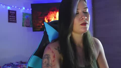 Snapshot of stephany_uwu chatting on February 2025 05:44:02 AM Stephany independient model online show from February 2025 05:44:02 AM