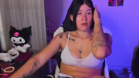 Snapshot of stephany_uwu chatting on October 2025 11:45:02 PM Stephany independient model online show from October 2025 11:45:02 PM