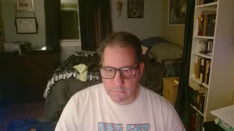 Snapshot of stephenhal9 chatting on January 2026 04:05:01 AM stephenhal9 online show from January 2026 04:05:01 AM