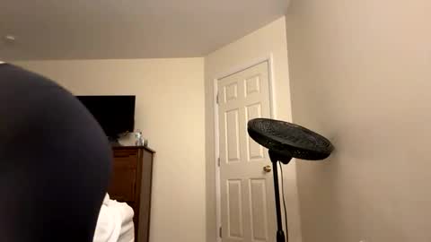 stephysweets online show from May 2026 01:00:01 AM
