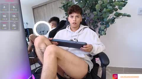 Snapshot of stev_austin_ chatting on September 2025 05:45:01 PM Stev austin online show from September 2025 05:45:01 PM