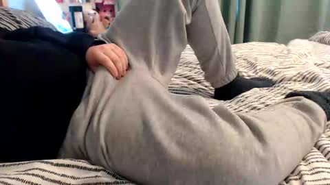 stevebate222 online show from April 2026 07:55:01 AM