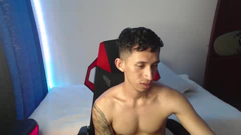 Snapshot of stevensex501 chatting on January 2025 12:29:01 PM steven online show from January 2025 12:29:01 PM