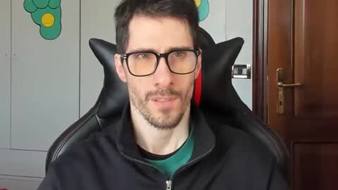 Snapshot of stevex870 chatting on January 2025 01:48:01 PM Steve online show from January 2025 01:48:01 PM