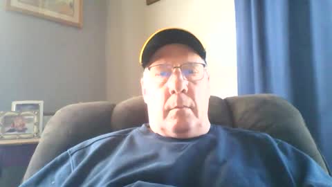 bobby online show from February 2025 03:54:01 PM