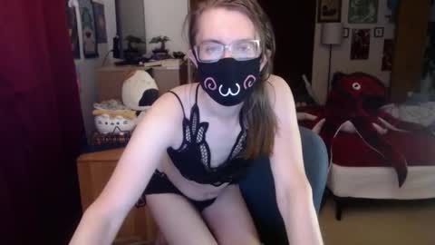 Snapshot of sting_ray111 chatting on February 2025 03:32:02 AM sting_ray111 online show from February 2025 03:32:02 AM