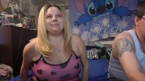 Snapshot of stitchsunshine85 chatting on November 2025 09:32:01 AM Tasha and Drew online show from November 2025 09:32:01 AM