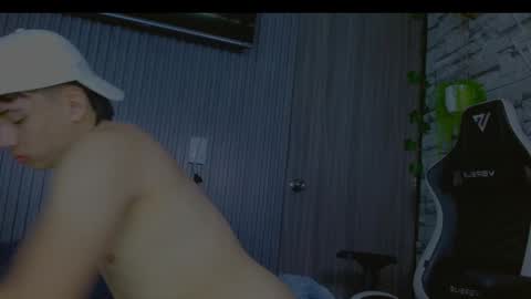 Snapshot of stiv__lea chatting on January 2026 06:46:01 PM stiven leal online show from January 2026 06:46:01 PM