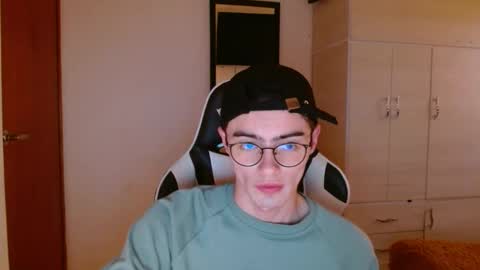 Snapshot of stiv_grant chatting on January 2025 12:04:02 PM stiv_grant online show from January 2025 12:04:02 PM