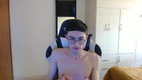 Snapshot of stiv_grant chatting on January 2025 07:42:02 PM stiv_grant online show from January 2025 07:42:02 PM