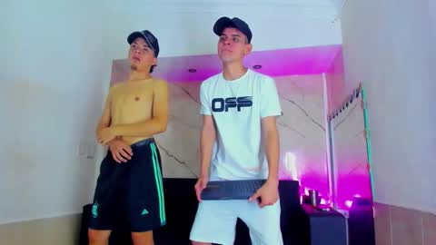 Snapshot of stivendreams chatting on November 2025 04:36:02 AM friends online show from November 2025 04:36:02 AM