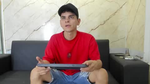 Snapshot of stivendreams chatting on December 2025 05:38:02 AM friends online show from December 2025 05:38:02 AM