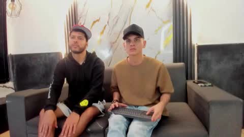 Snapshot of stivendreams chatting on February 2026 05:01:02 AM friends online show from February 2026 05:01:02 AM