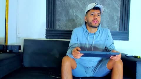 Snapshot of stivendreams chatting on February 2026 04:49:02 AM friends online show from February 2026 04:49:02 AM