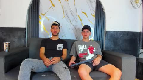 Snapshot of stivendreams chatting on February 2026 05:37:01 AM friends online show from February 2026 05:37:01 AM