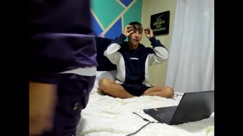 Stiven  online show from December 2024 02:19:02 AM