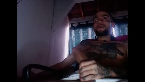 Snapshot of stivenunivers996 chatting on December 2024 12:06:01 PM stiven online show from December 2024 12:06:01 PM