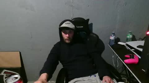 Snapshot of stonedpanda77 chatting on December 2024 04:53:01 AM stonedpanda77 online show from December 2024 04:53:01 AM