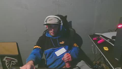 Snapshot of stonedpanda77 chatting on December 2024 02:54:02 AM stonedpanda77 online show from December 2024 02:54:02 AM