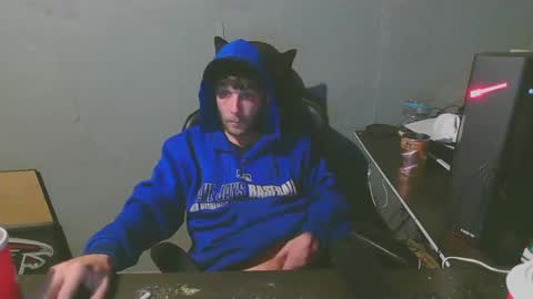 Snapshot of stonedpanda77 chatting on January 2025 06:40:01 AM stonedpanda77 online show from January 2025 06:40:01 AM