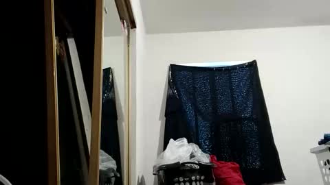 stonerllamas online show from February 2026 11:47:01 PM