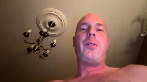 Snapshot of stoodley22 chatting on October 2025 07:00:01 PM Stoodley22 online show from October 2025 07:00:01 PM