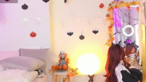 Mar online show from November 2025 02:02:02 AM