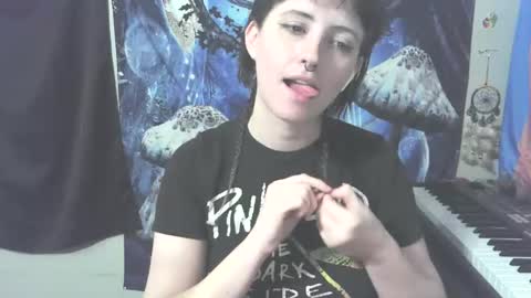 Snapshot of stormythunder chatting on February 2026 12:09:02 PM Stormythunder online show from February 2026 12:09:02 PM