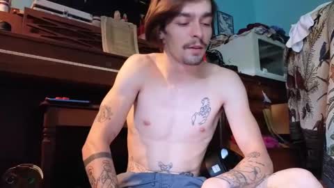 Snapshot of str8whiteboy21 chatting on October 2025 04:37:01 PM str8whiteboy21 online show from October 2025 04:37:01 PM
