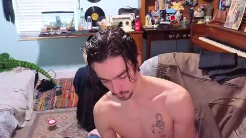 Snapshot of str8whiteboy21 chatting on October 2025 07:47:02 PM str8whiteboy21 online show from October 2025 07:47:02 PM