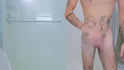 Snapshot of str8whiteboy21 chatting on October 2025 02:53:01 PM str8whiteboy21 online show from October 2025 02:53:01 PM