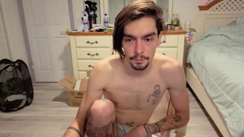 Snapshot of str8whiteboy21 chatting on November 2025 06:42:02 PM str8whiteboy21 online show from November 2025 06:42:02 PM