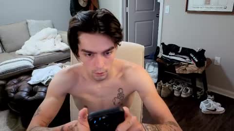 str8whiteboy21 online show from June 2026 12:43:01 PM