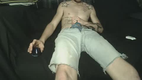 straitpipermann22 online show from October 2025 01:41:02 PM