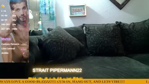 straitpipermann22 online show from December 2025 01:10:01 AM