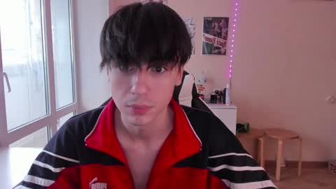 Snapshot of stralght_twinks chatting on January 2025 09:00:02 AM Ray online show from January 2025 09:00:02 AM