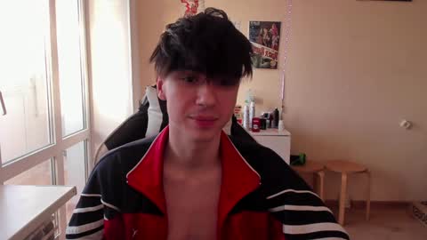 Snapshot of stralght_twinks chatting on January 2025 09:41:01 AM Ray online show from January 2025 09:41:01 AM