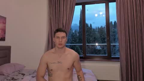 Snapshot of stranggee chatting on October 2025 03:24:01 PM Artem online show from October 2025 03:24:01 PM