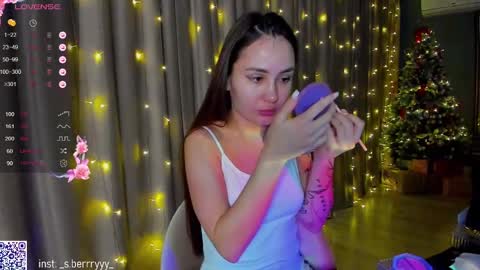 Snapshot of straw_juice chatting on January 2025 03:38:02 AM Laura online show from January 2025 03:38:02 AM