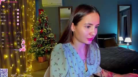 Snapshot of straw_juice chatting on January 2025 06:35:02 AM Laura online show from January 2025 06:35:02 AM