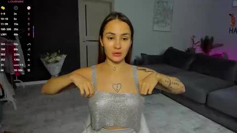 Snapshot of straw_juice chatting on October 2025 03:39:02 AM Laura online show from October 2025 03:39:02 AM