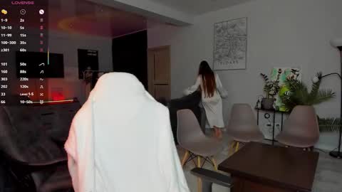 Snapshot of straw_juice chatting on November 2025 02:32:01 AM Laura online show from November 2025 02:32:01 AM