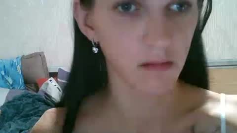 Snapshot of strawberry_storm chatting on September 2025 07:35:01 PM Strawberry Storm online show from September 2025 07:35:01 PM