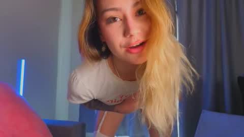 Tati and Lola online show from March 2026 05:57:01 AM