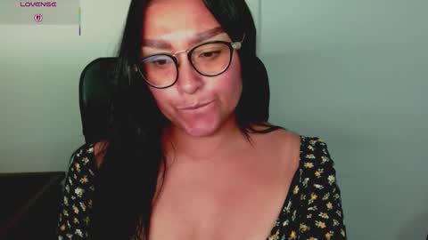 strawlux online show from February 2026 03:02:01 AM