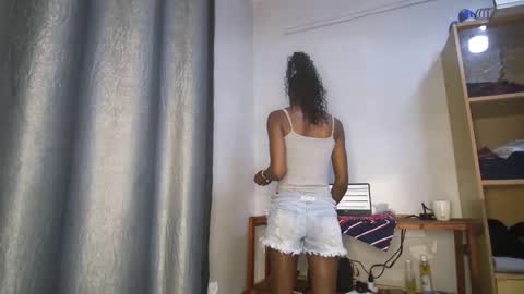 Snapshot of streetlioness chatting on September 2025 07:32:01 AM streetlioness online show from September 2025 07:32:01 AM