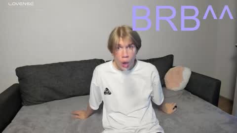 Streis  open pvt online show from November 2025 04:40:02 PM