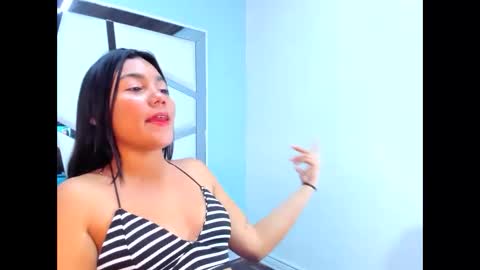 Snapshot of strella_moon chatting on February 2026 08:38:01 PM strella_moon online show from February 2026 08:38:01 PM