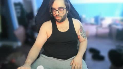 Snapshot of strokingslow420 chatting on November 2025 05:56:02 PM Johnny online show from November 2025 05:56:02 PM